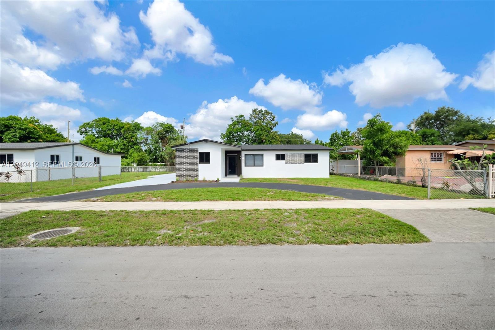 17221 NW 24th Pl, Miami Gardens FL 33056 photo 3