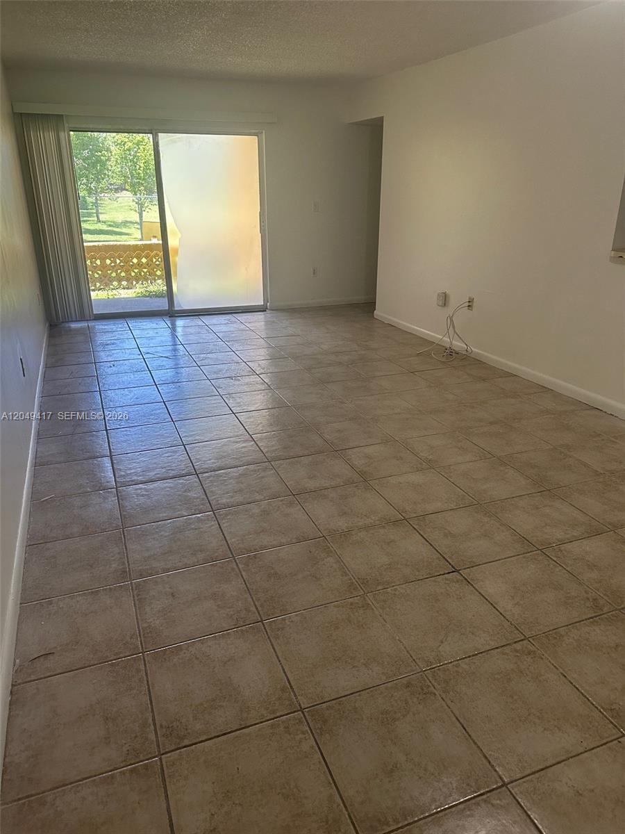 9741 Fontainebleau Blvd # H109, Miami FL 33172 photo 5