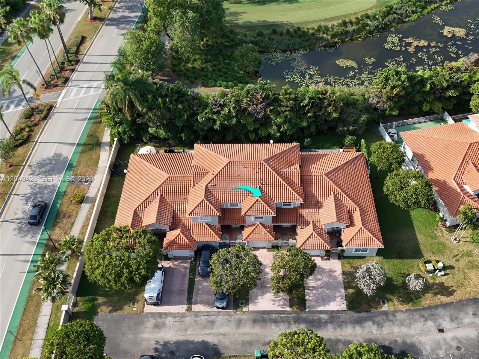 10183 NW 43rd Ter, Doral FL 33178 photo 2