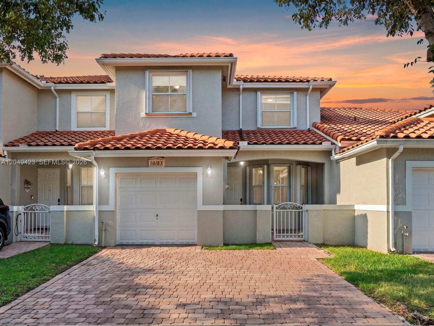 10183 NW 43rd Ter, Doral FL 33178