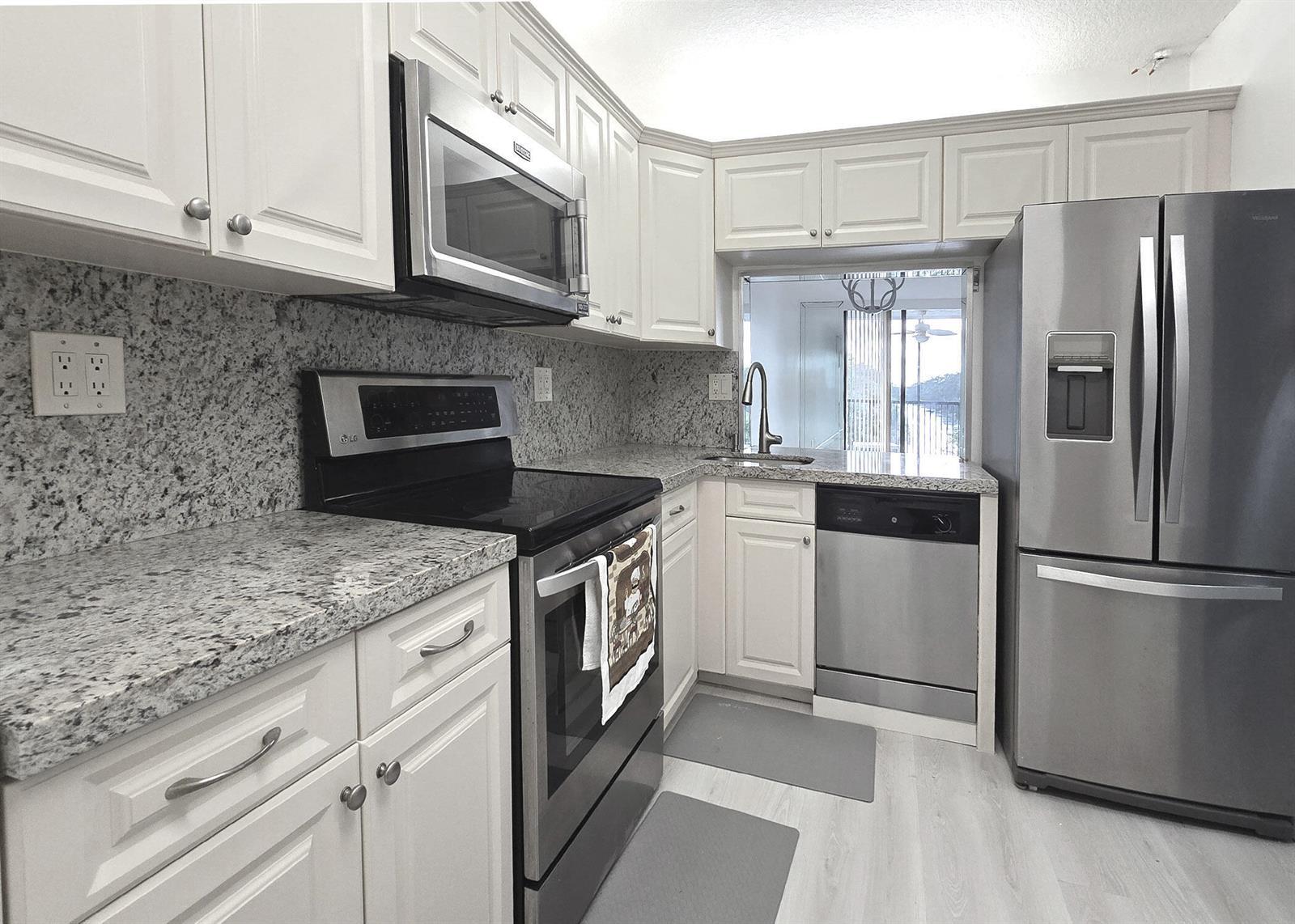 3000 NW 42nd Avenue # B302, Coconut Creek FL 33063 photo 2