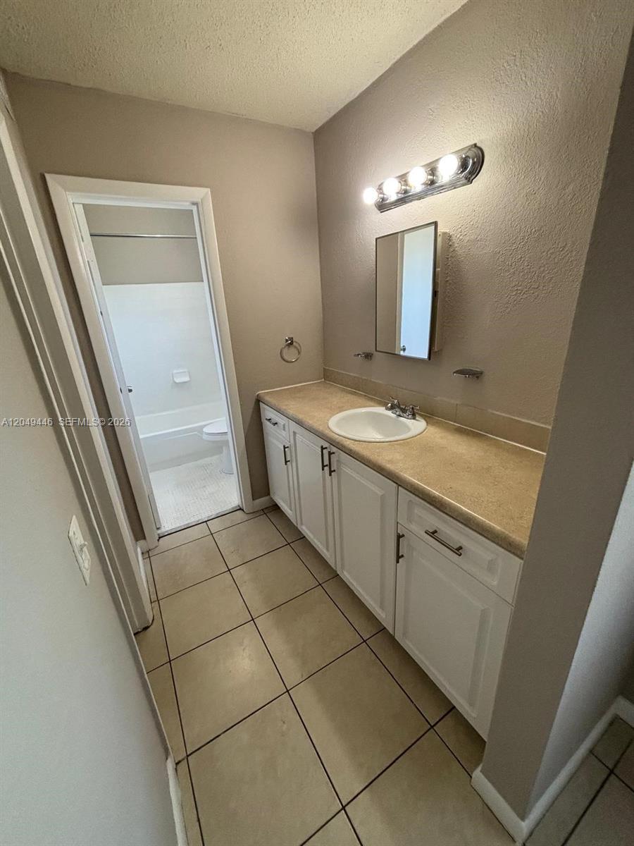 3050 S Dixie Hwy # 402, Miami FL 33133 photo 4