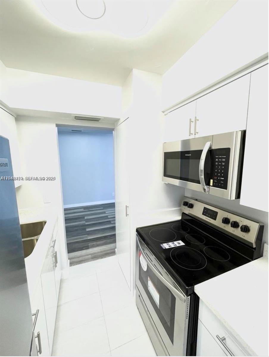 1431 S 14th Ave # 208, Hollywood FL 33020 photo 2
