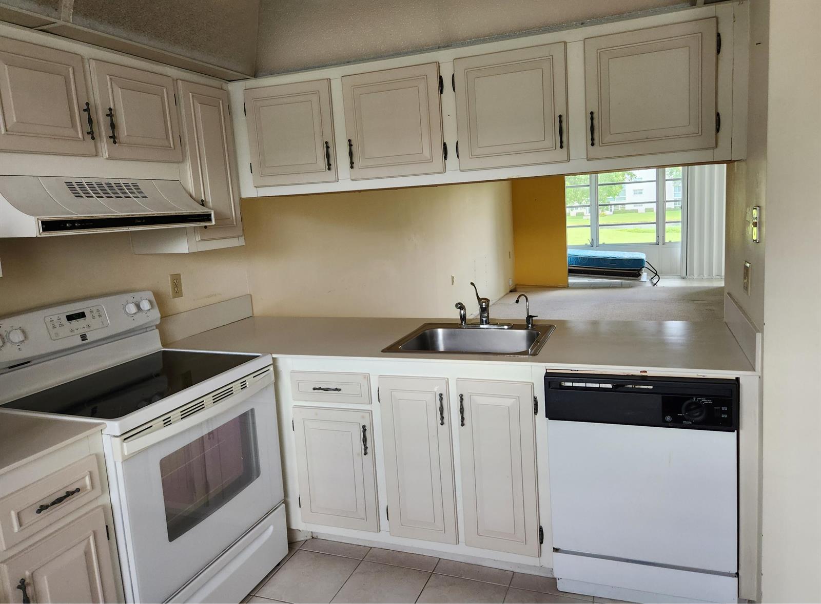 4501 Martinique Way # C2, Coconut Creek FL 33066 photo 5