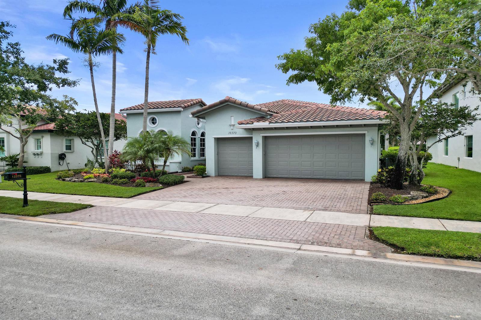 12370 NW 80th Place, Parkland FL 33076