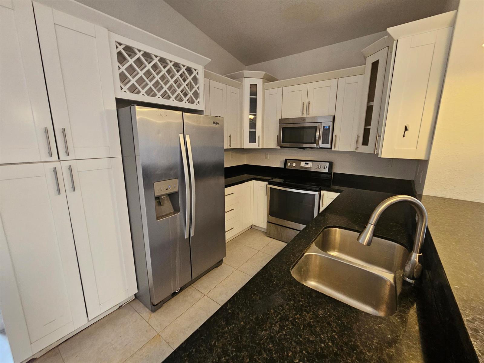 743 NW 2nd Avenue, Fort Lauderdale FL 33311 photo 2