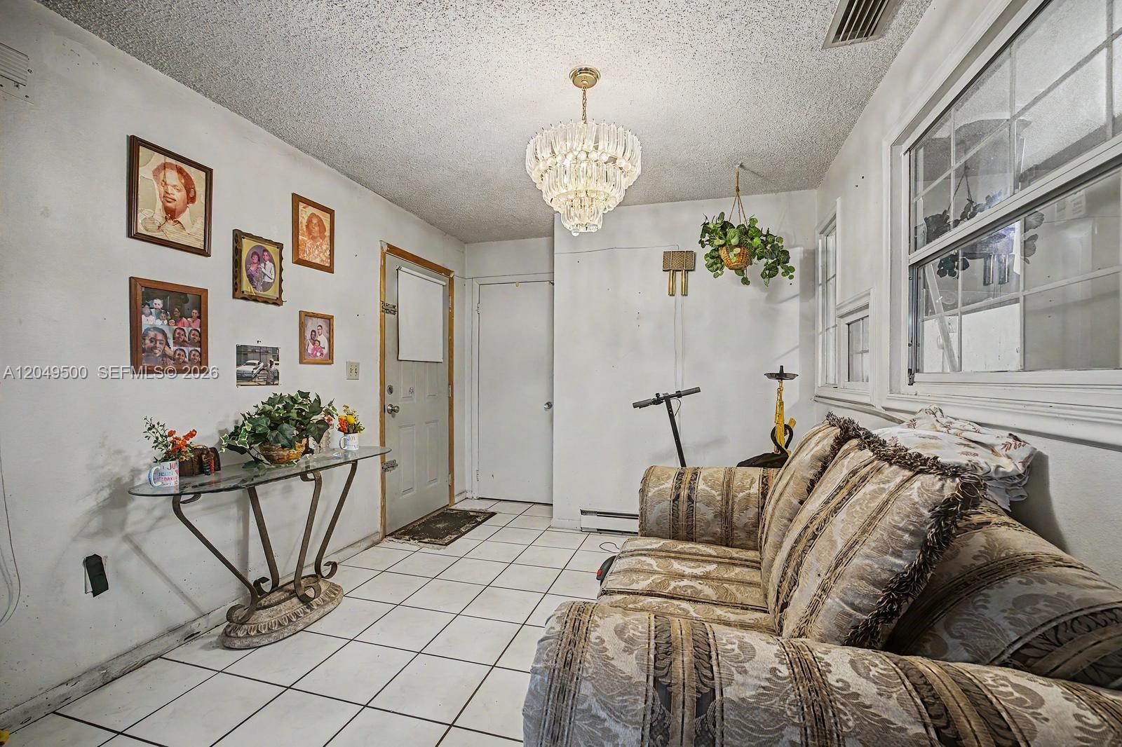 735 NW 8th Ct, Florida City FL 33034 photo 3