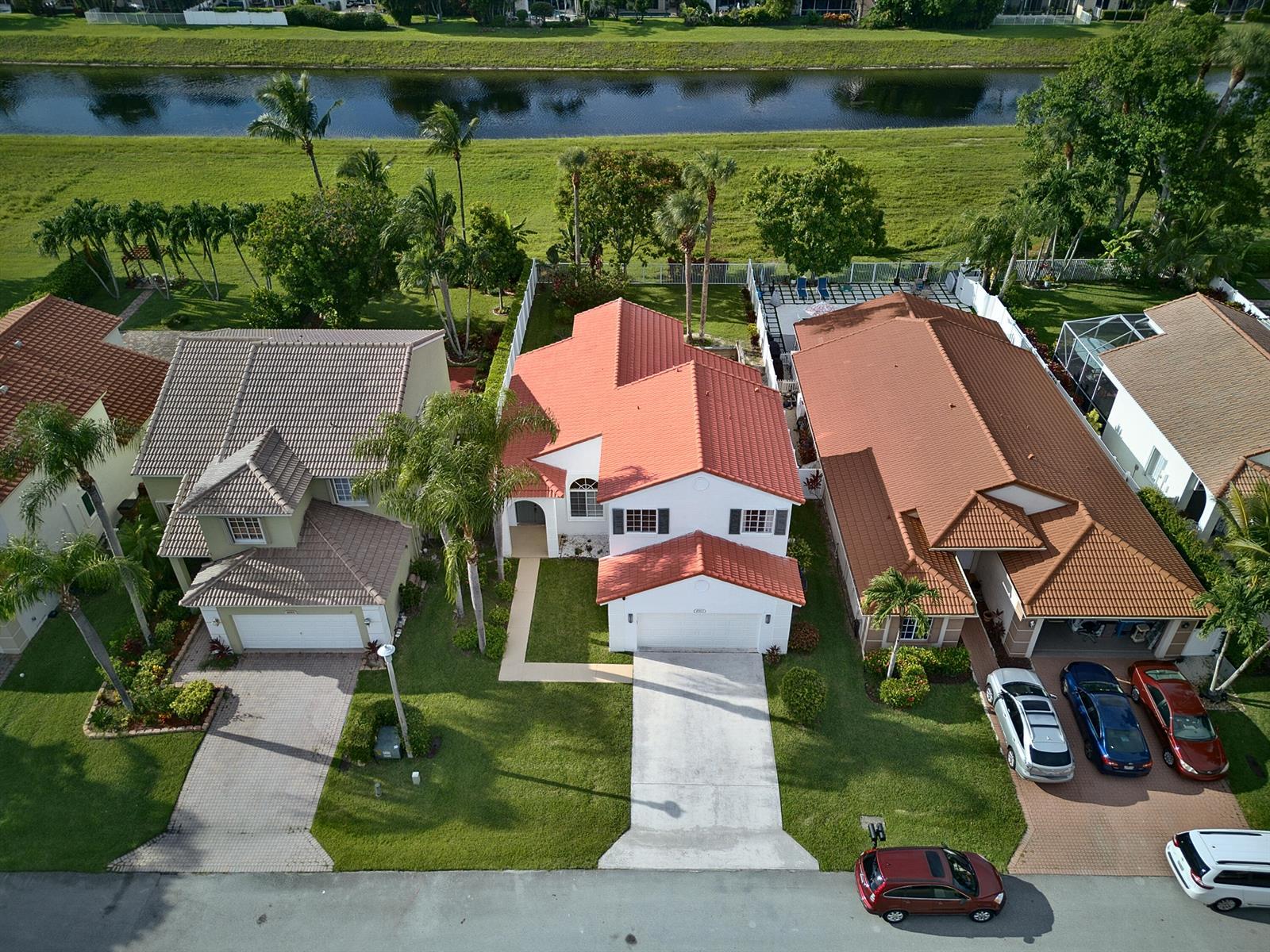 4583 NW 7th Place, Deerfield Beach FL 33442 photo 2