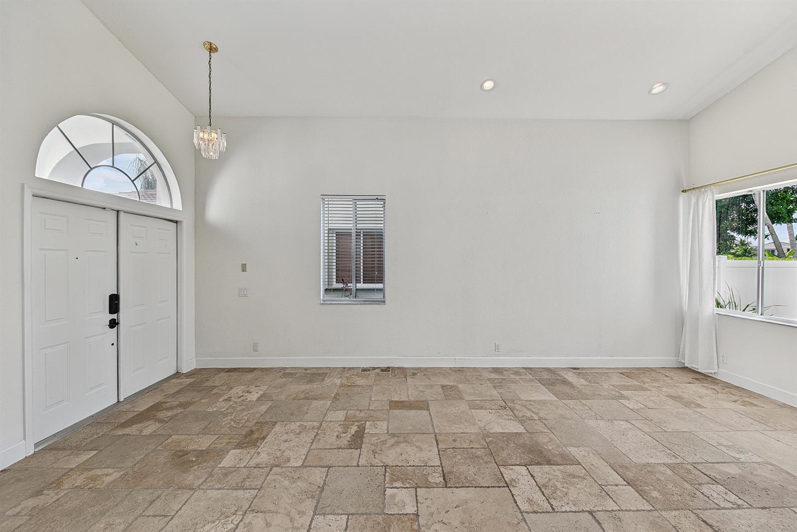 4583 NW 7th Place, Deerfield Beach FL 33442 photo 5