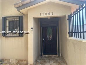 17307 SW 115th Ave, Miami FL 33157 photo 2