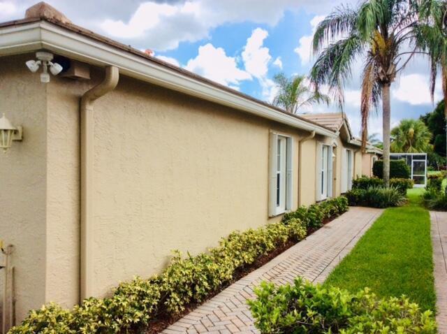 8410 Cargill Point, West Palm Beach FL 33411 photo 3