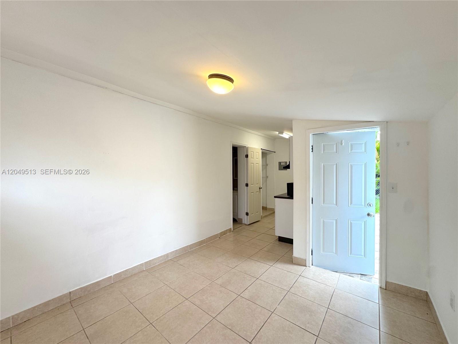 2461 NW 5th St # C, Miami FL 33125 photo 2