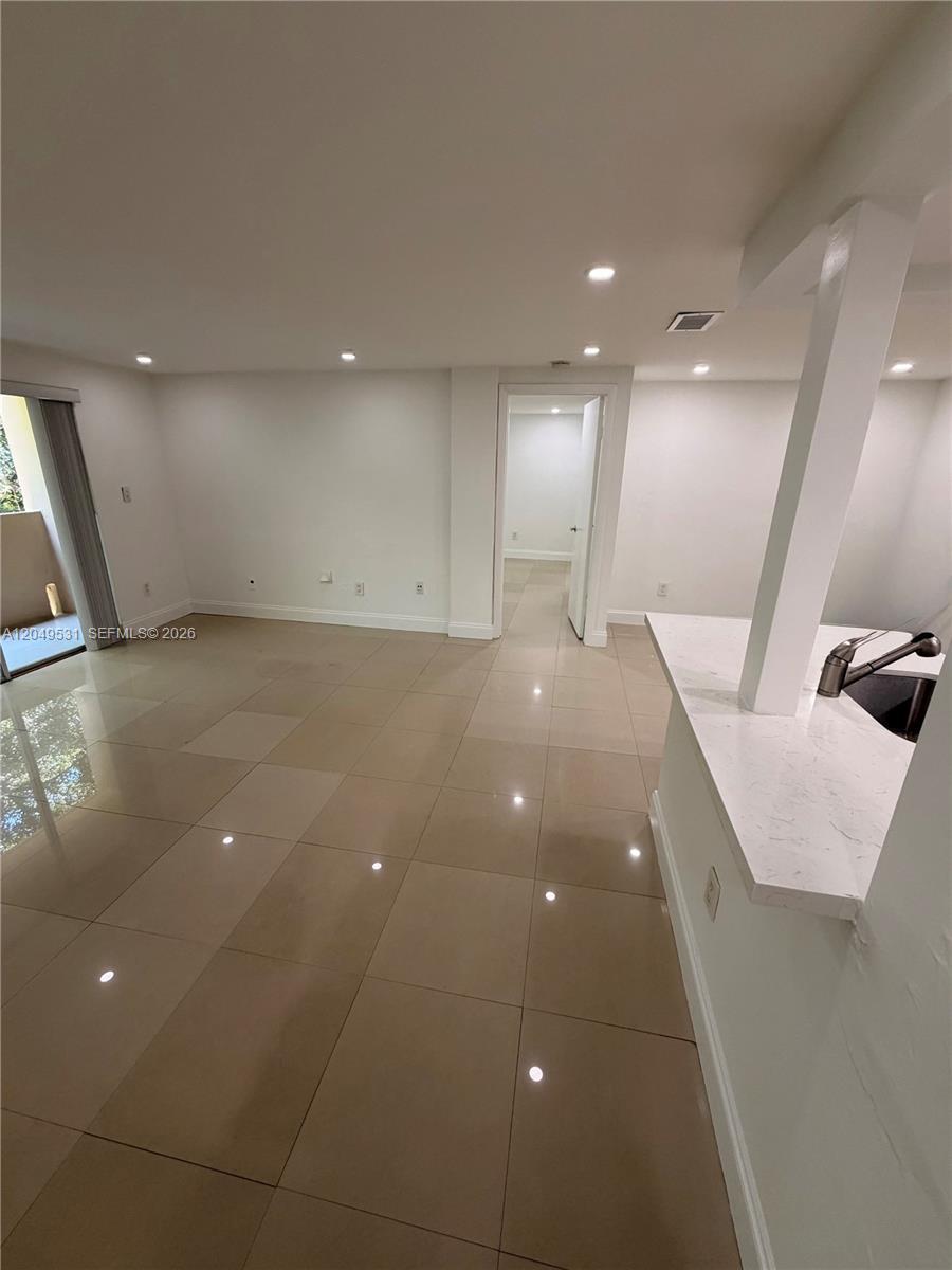 2201 Brickell Ave # 47, Miami FL 33129 photo 5