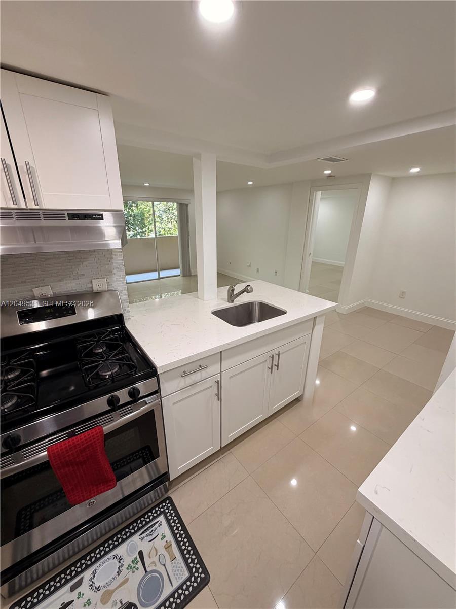 2201 Brickell Ave # 47, Miami FL 33129 photo 4