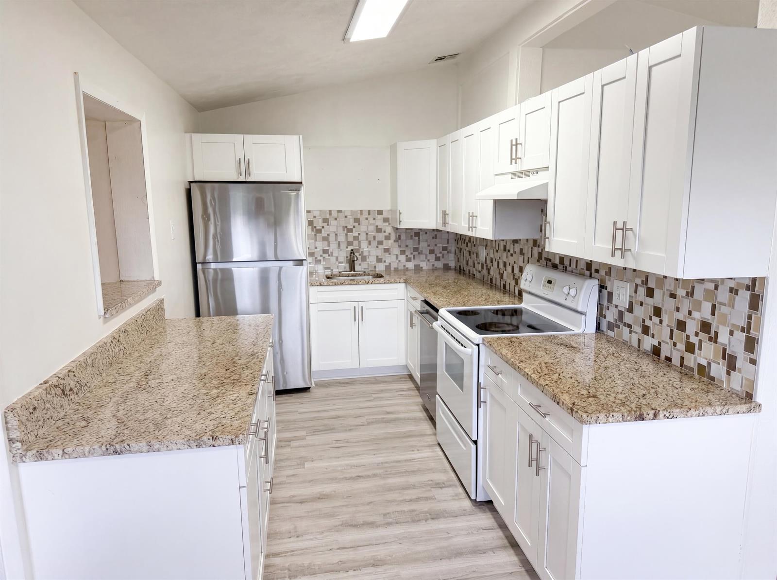 752 Orchid Drive, Royal Palm Beach FL 33411 photo 2