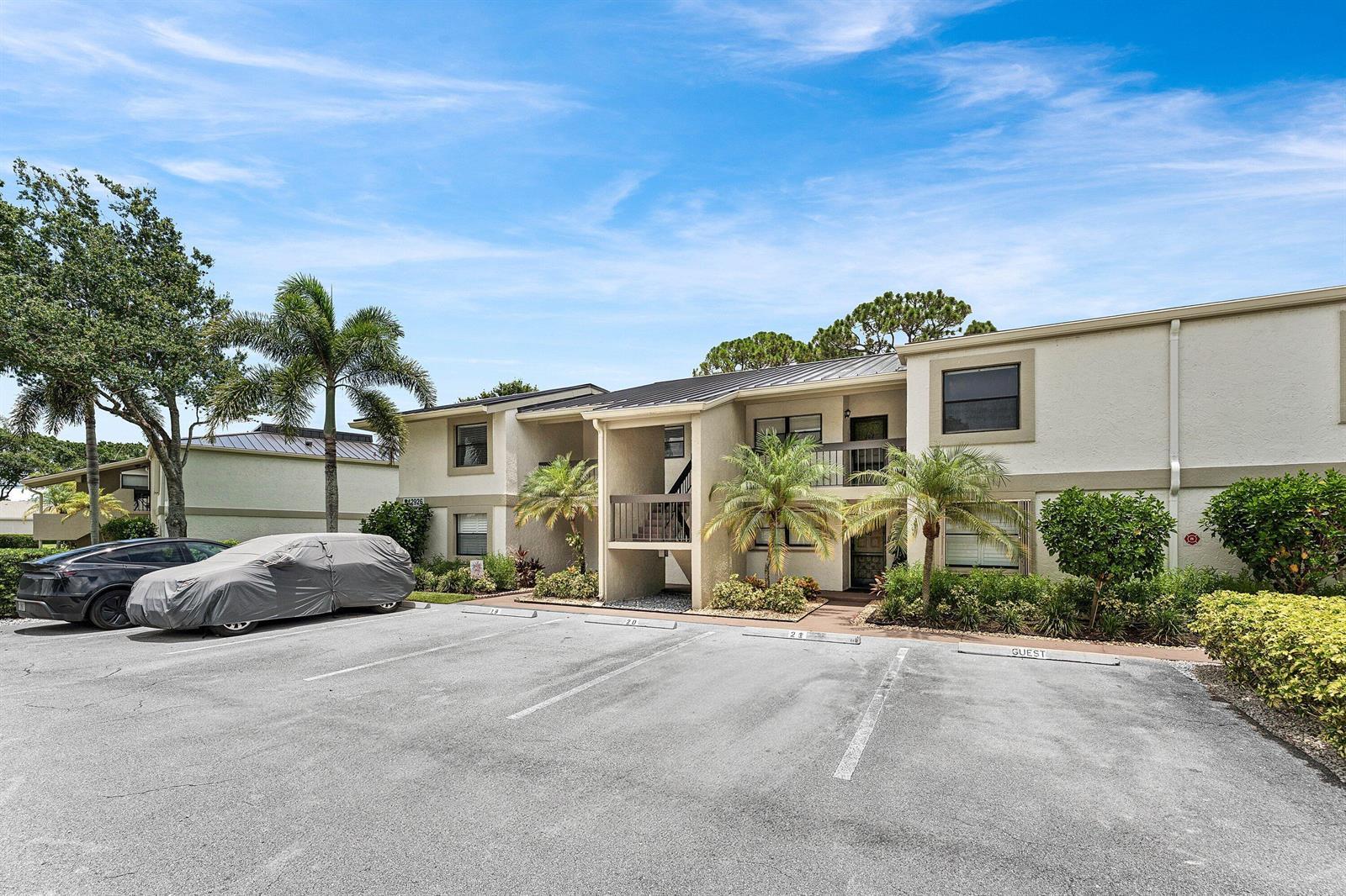 12926 Briarlake Drive # 201, Palm Beach Gardens FL 33418 photo 2