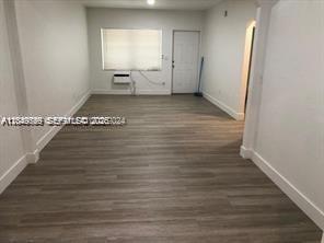 30 S Shore Dr # 6, Miami Beach FL 33141 photo 2