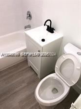 30 S Shore Dr # 6, Miami Beach FL 33141 photo 5