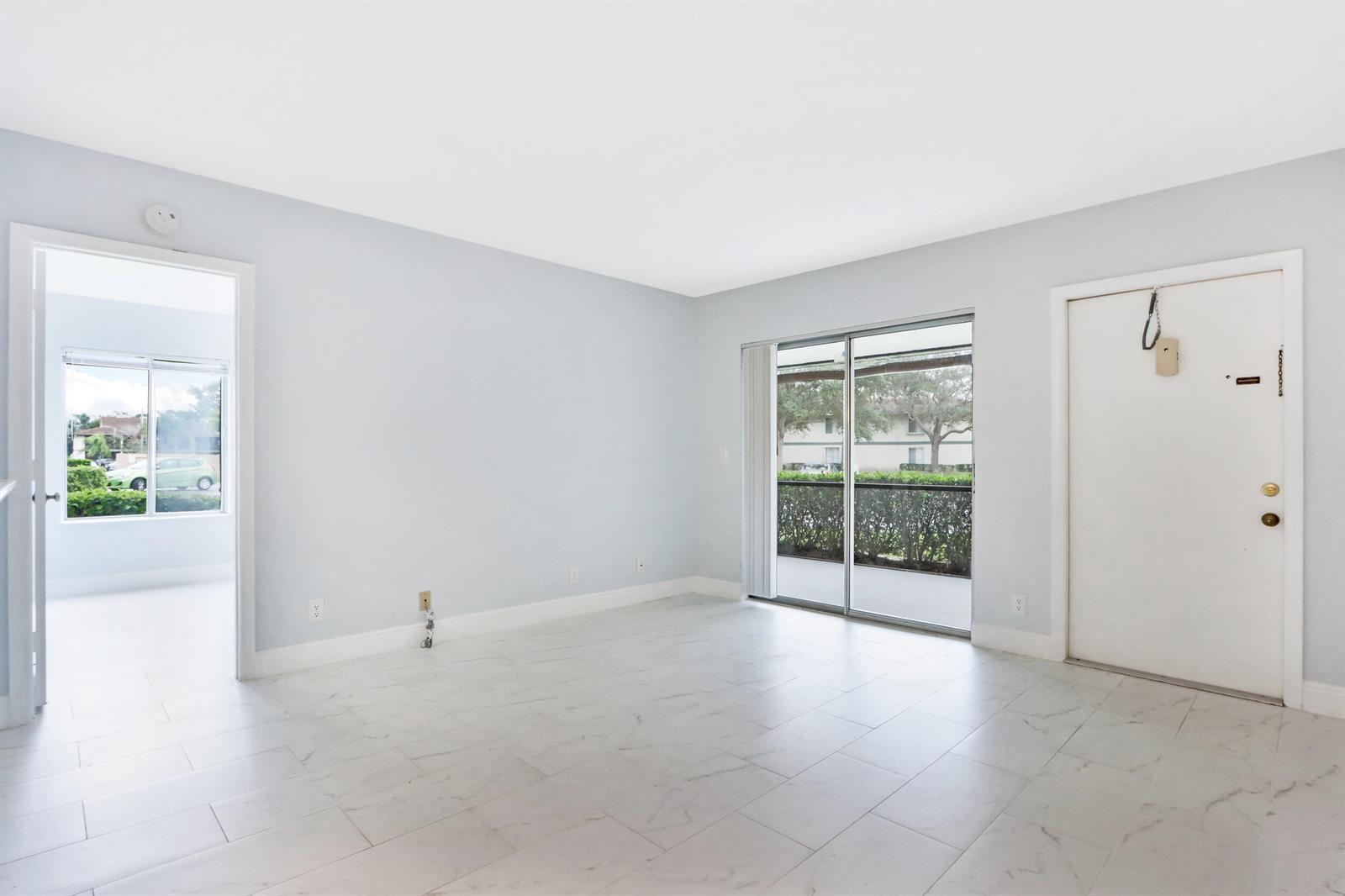 6313 Chasewood Drive # B, Jupiter FL 33458 photo 5