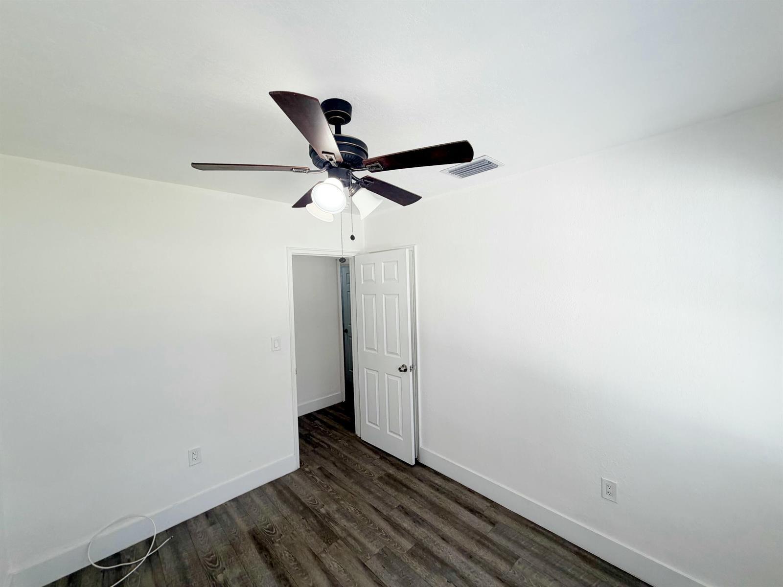 1135 NW 127th Street, North Miami FL 33168 photo 5