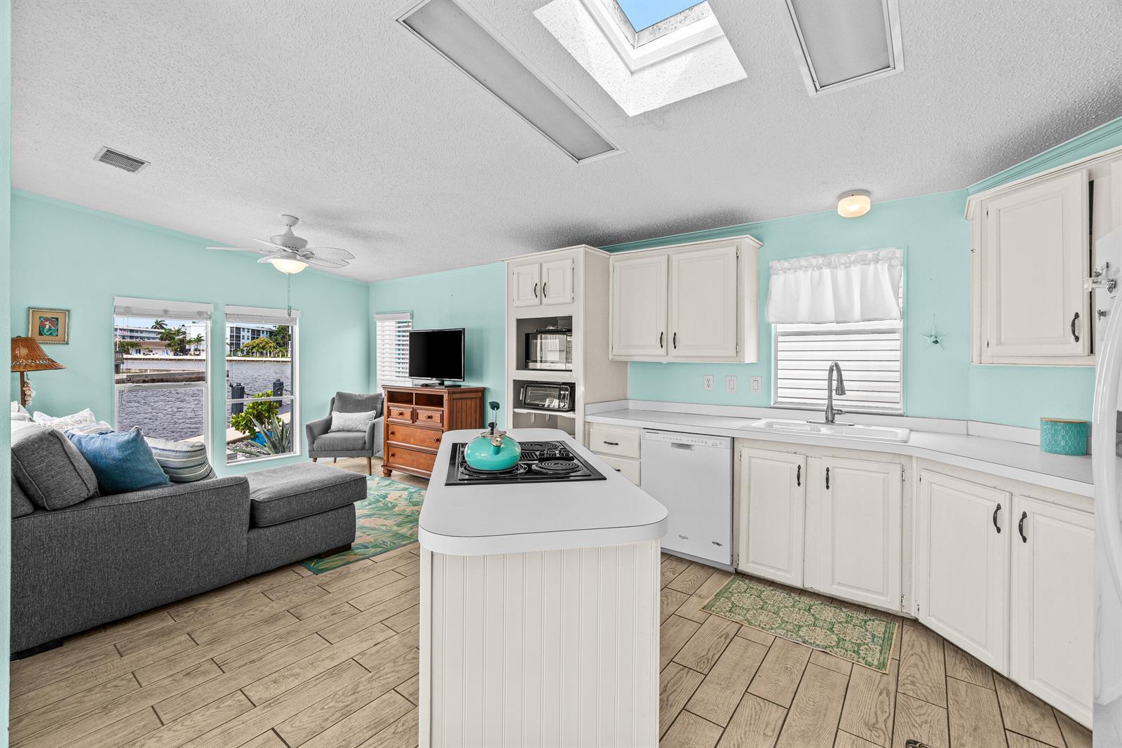 207 Mallard Drive # U, Briny Breezes FL 33435 photo 4