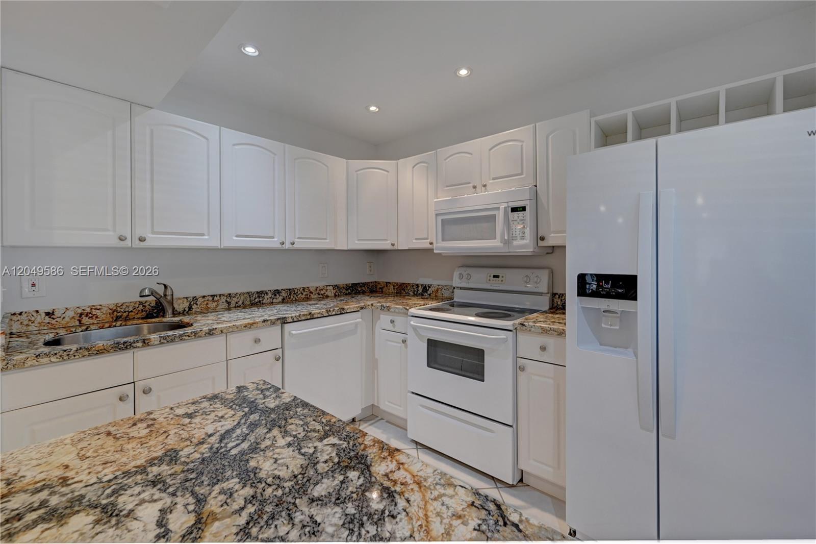 9858 NW 3rd St # 9858, Plantation FL 33324 photo 3