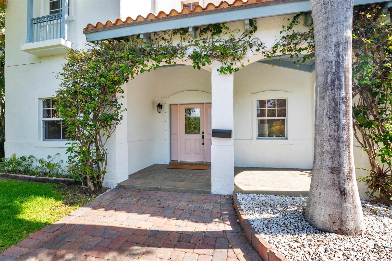 375 Plymouth Road, West Palm Beach FL 33405 photo 2