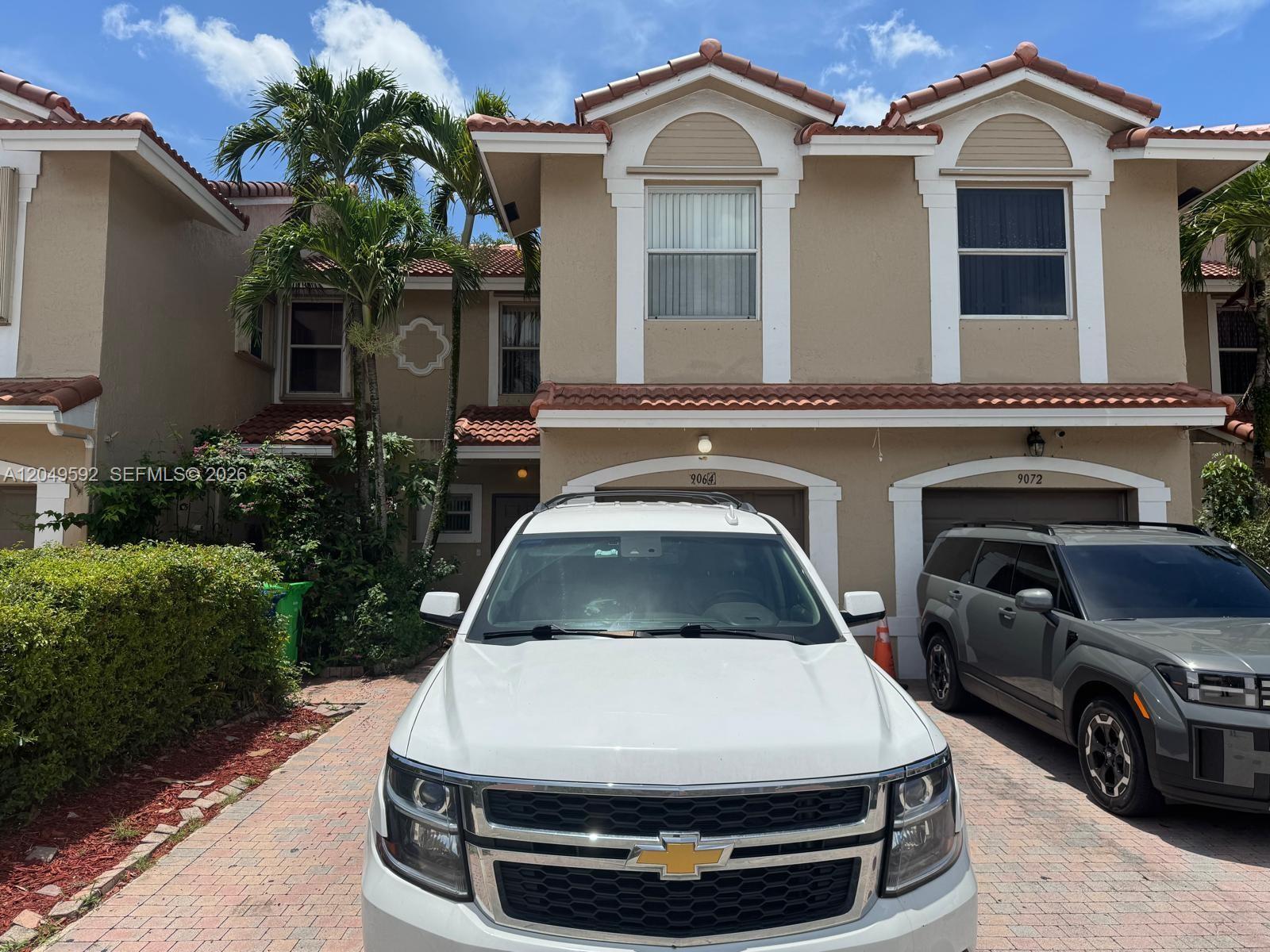 9064 NW 54th St # 9064, Sunrise FL 33351 photo 2
