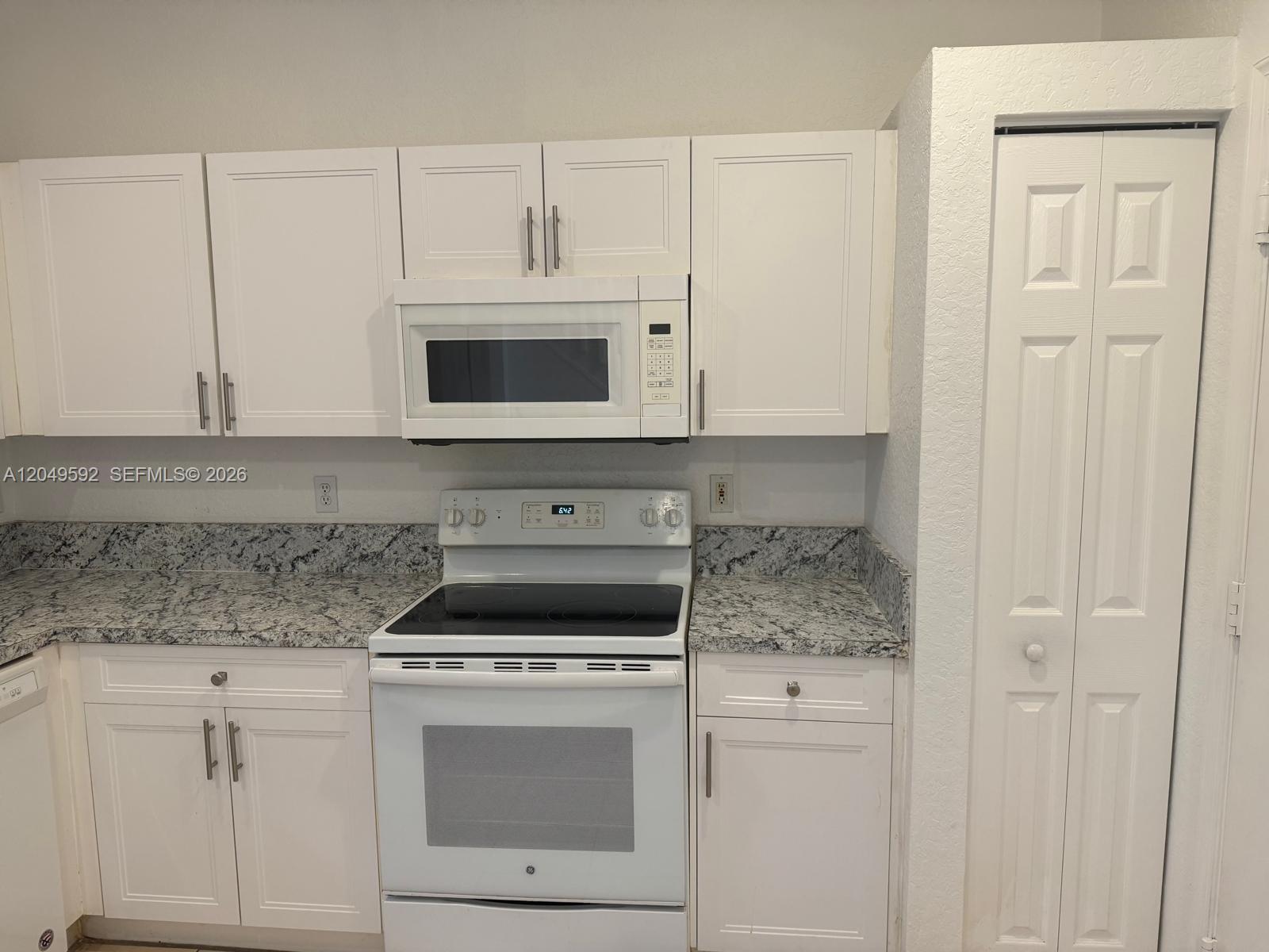 9064 NW 54th St # 9064, Sunrise FL 33351 photo 5