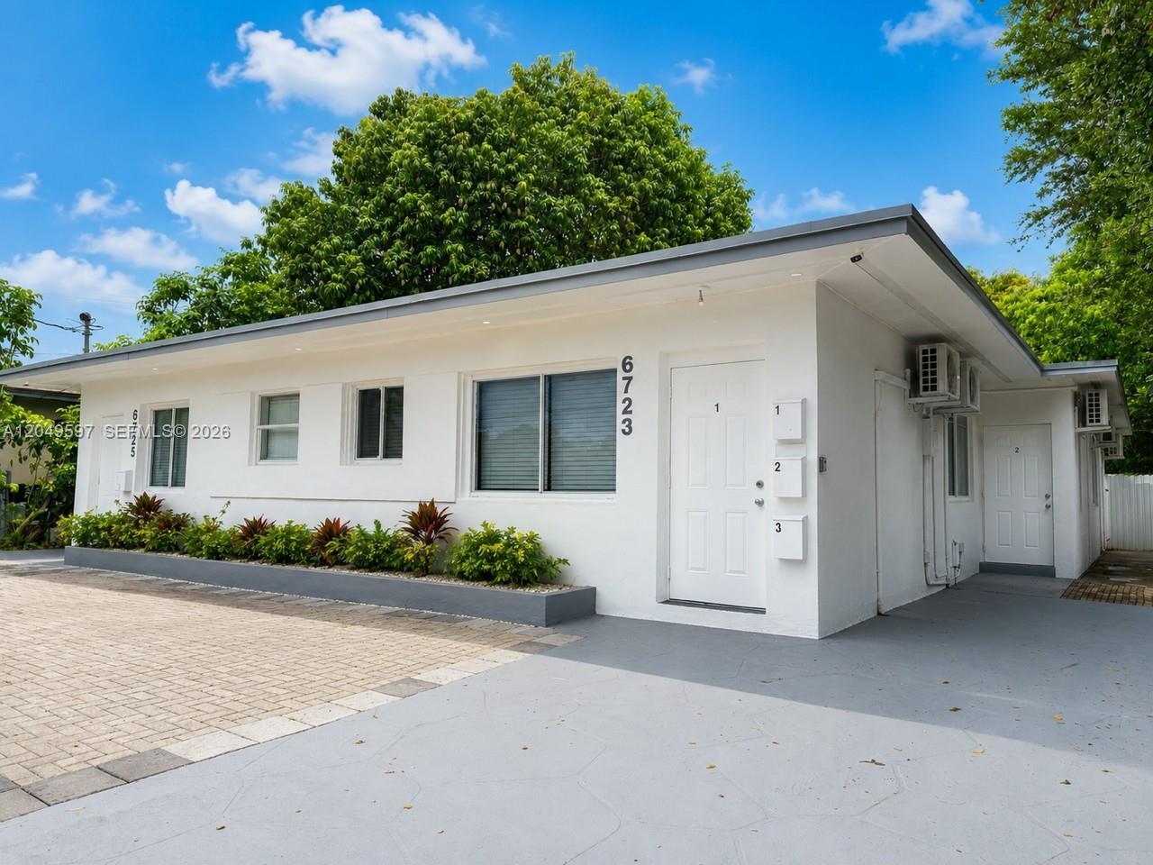 6723 NE Miami Pl # 6725, Miami FL 33138