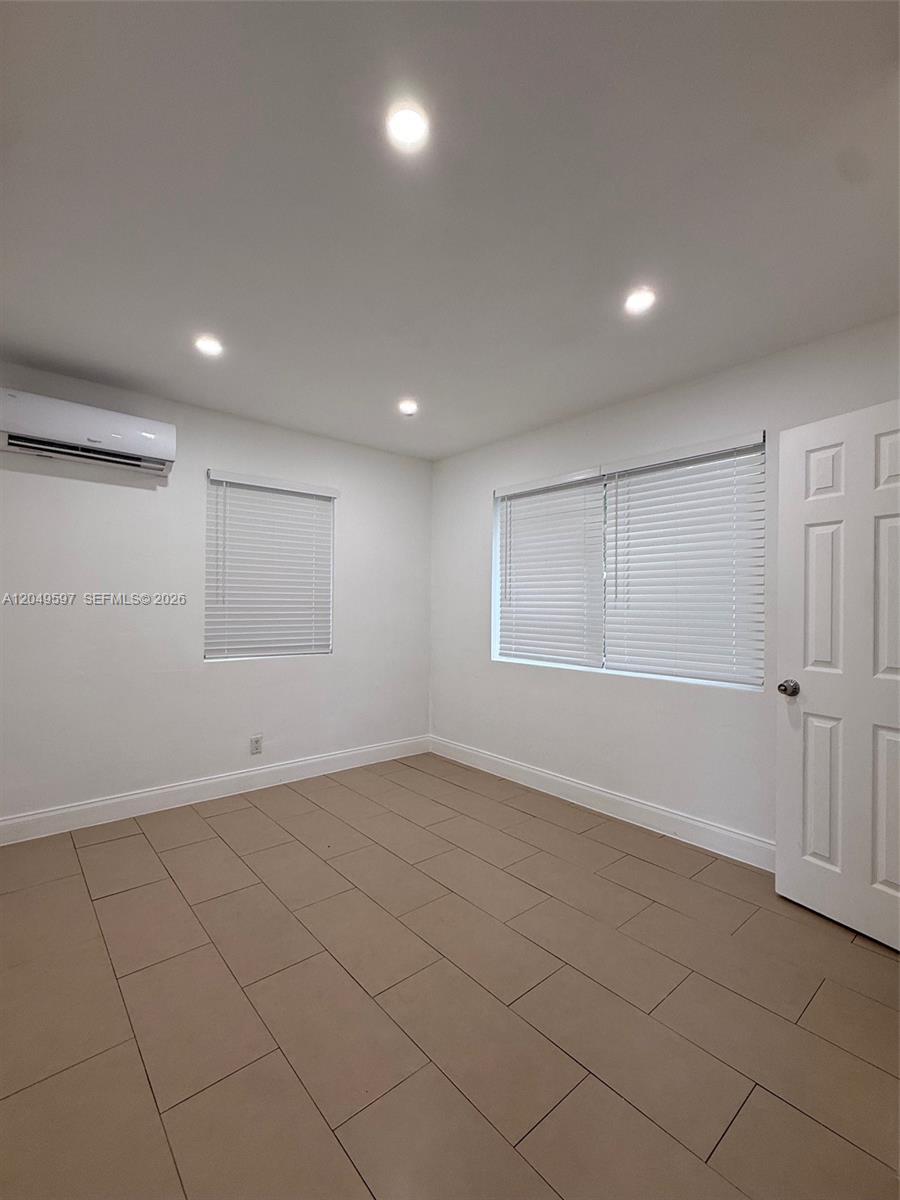 6723 NE Miami Pl # 6725, Miami FL 33138 photo 4