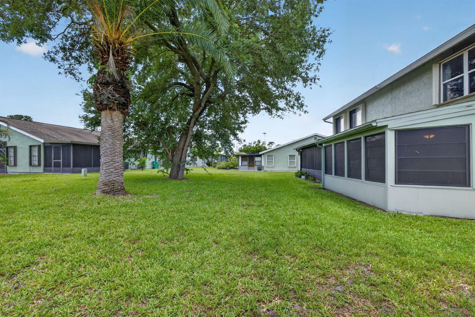 1474 SE Rivergreen Circle, Port St. Lucie FL 34952 photo 3