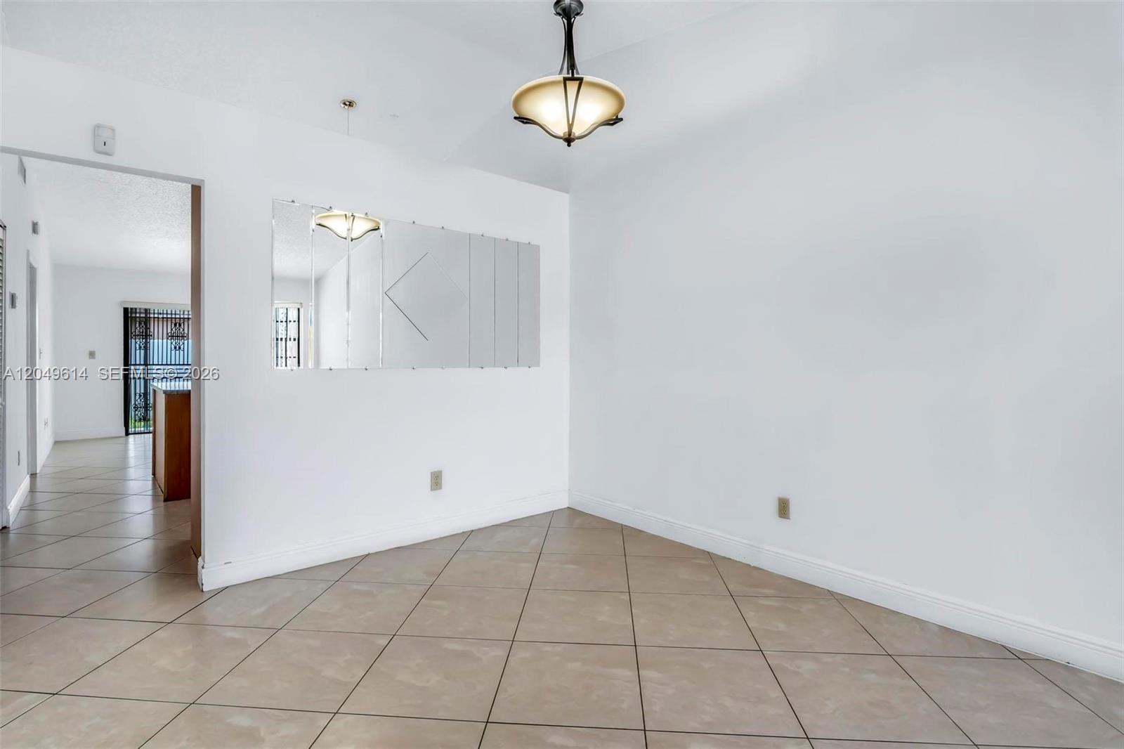 8871 NW 114th St, Hialeah Gardens FL 33018 photo 5