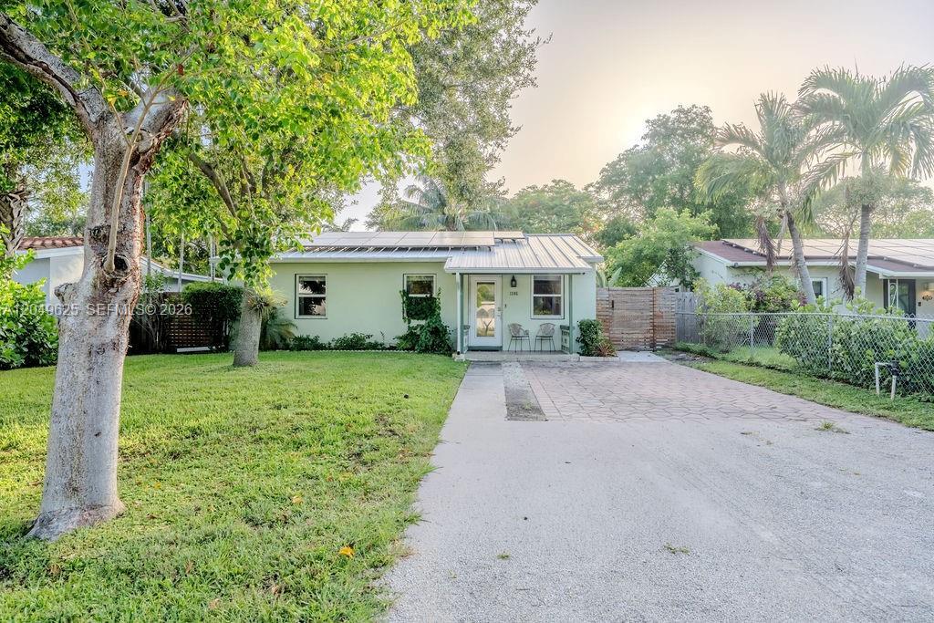 1305 NW 5th Ave, Fort Lauderdale FL 33311 photo 2