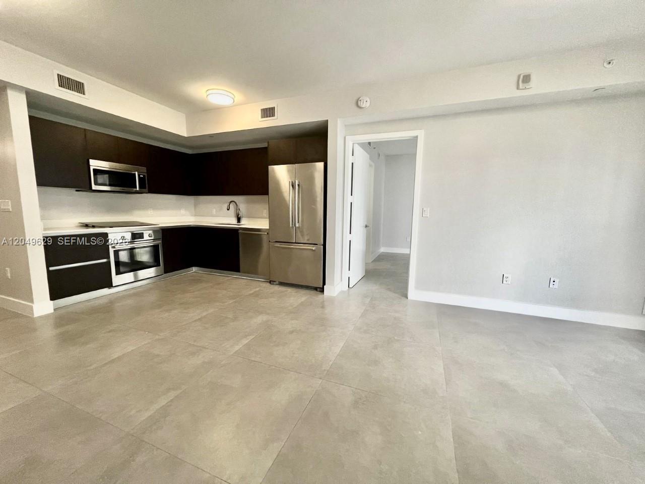 488 NE 18th St # 2302, Miami FL 33132