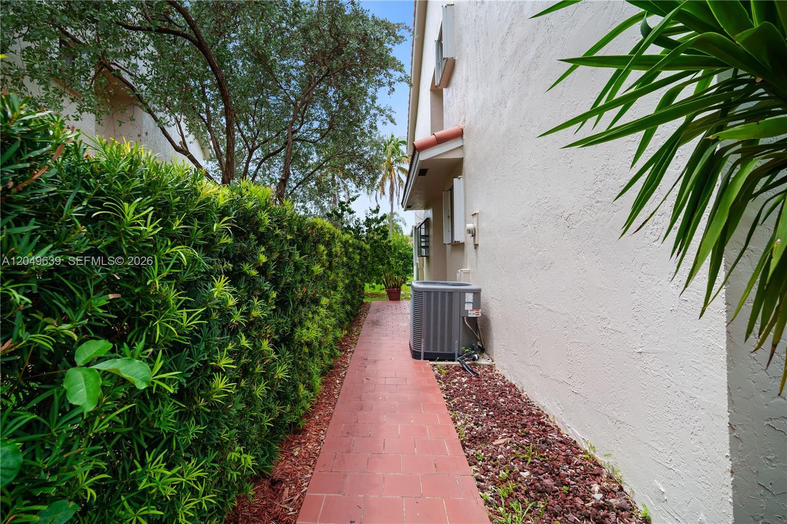 21378 Marina Cove Cir # B, Aventura FL 33180 photo 5