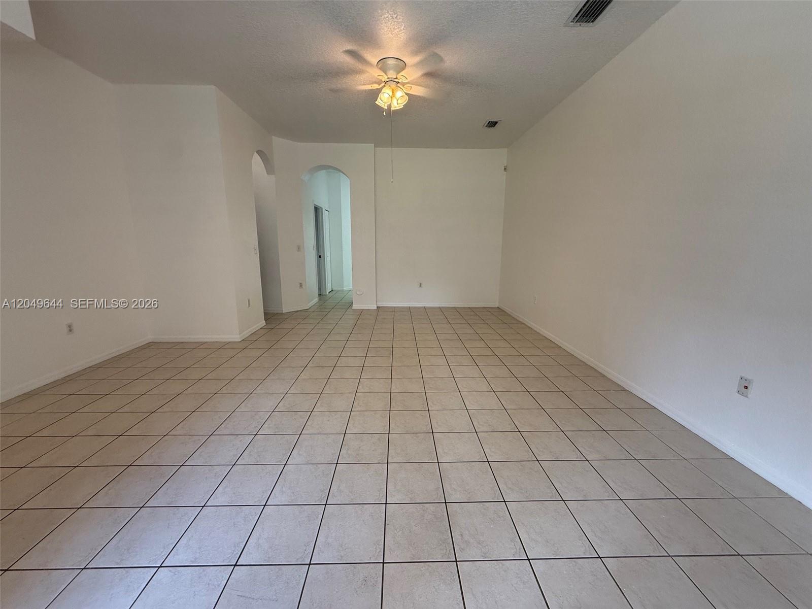 1944 SE 24th Ter, Homestead FL 33035 photo 4