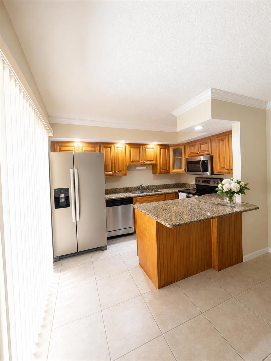 234 Lake Arbor Drive, Palm Springs FL 33461 photo 4