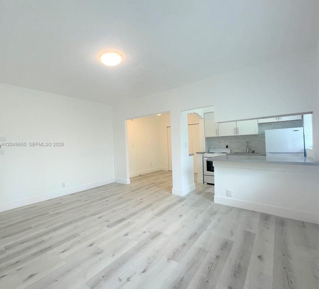 1021 Euclid Ave # 9, Miami Beach FL 33139 photo 2