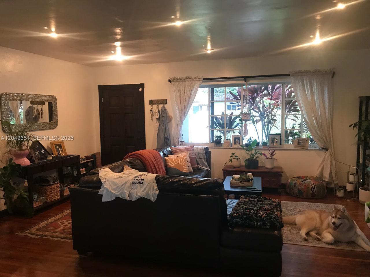 1050 NE 81st St, Miami FL 33138 photo 2