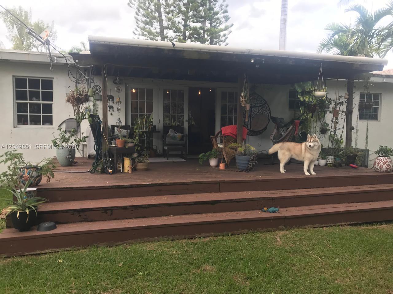 1050 NE 81st St, Miami FL 33138