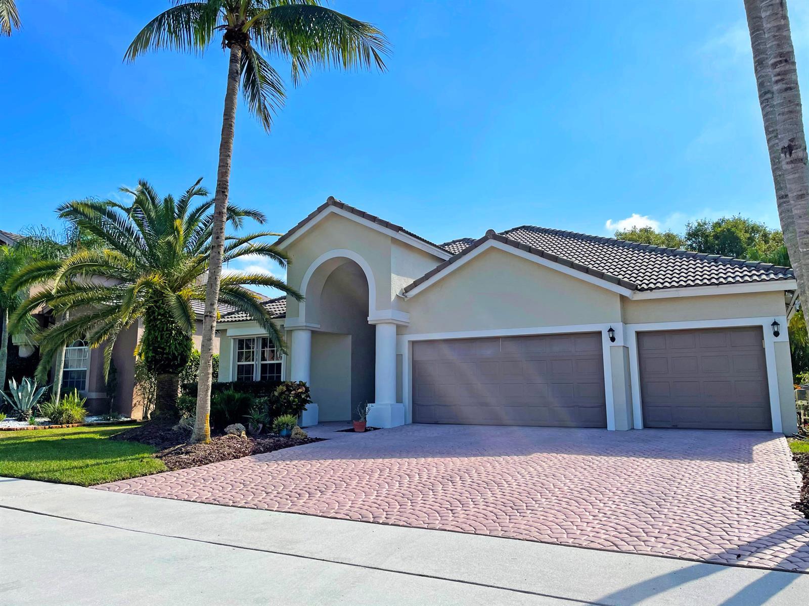 12310 Riverfalls Court, Boca Raton FL 33428