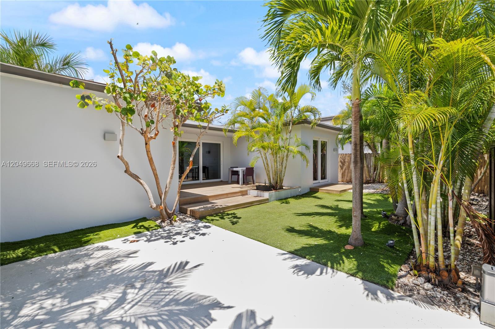 741 86th St, Miami Beach FL 33141 photo 2