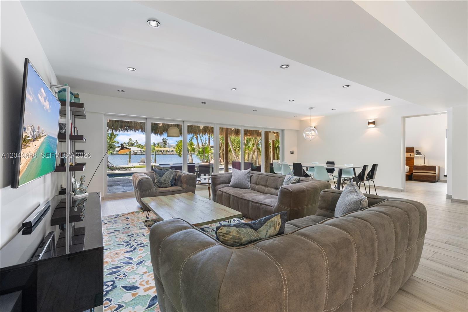 741 86th St, Miami Beach FL 33141 photo 5
