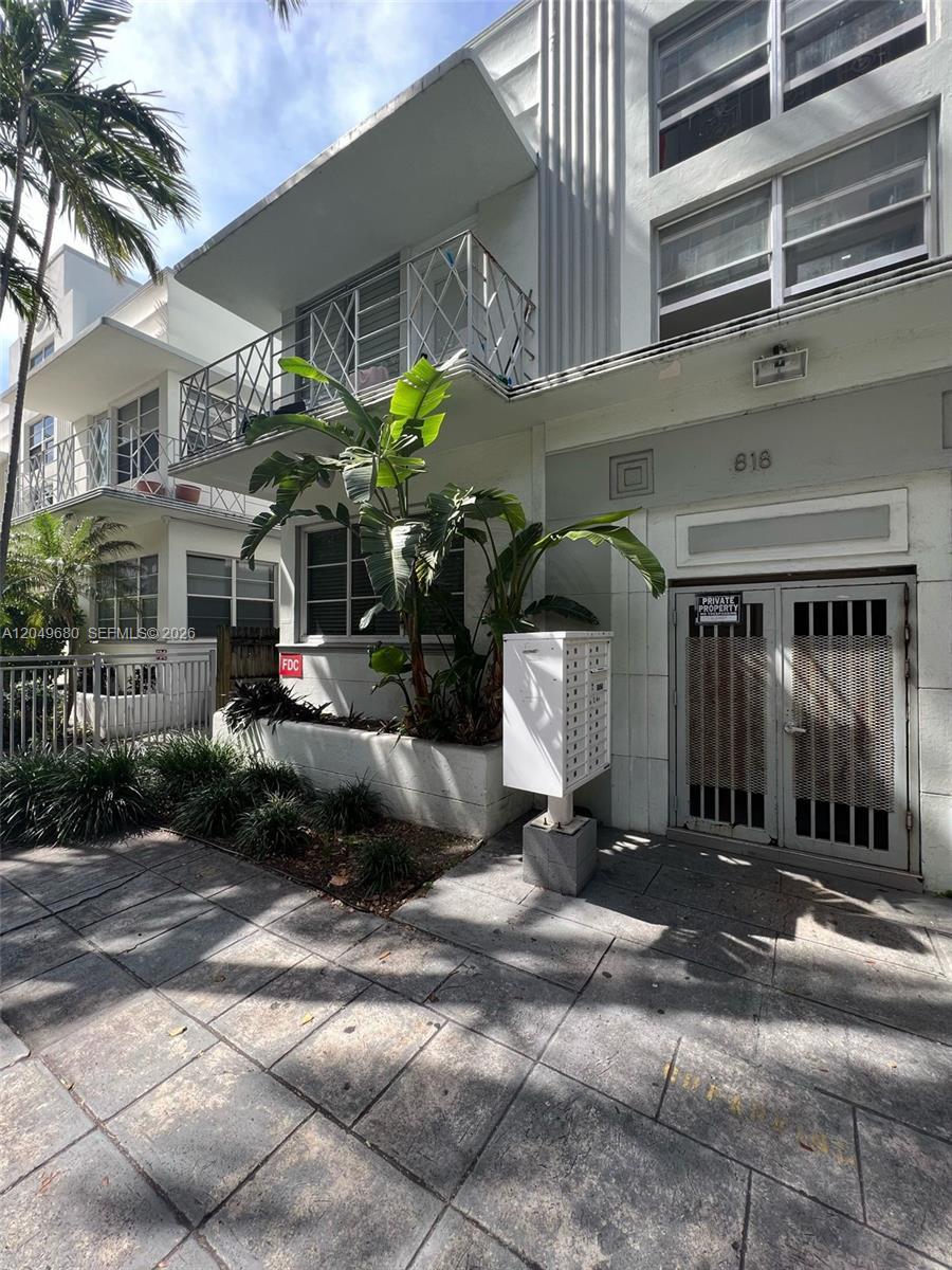 818 Pennsylvania Ave # 1, Miami Beach FL 33139 photo 2