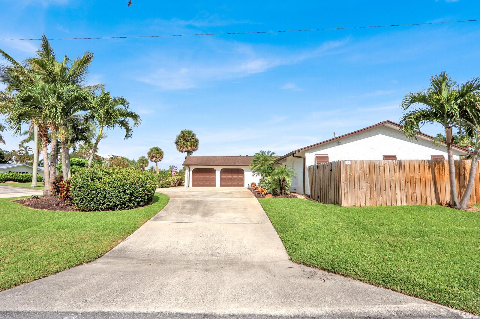3739 Lighthouse Drive, Palm Beach Gardens FL 33410 photo 2