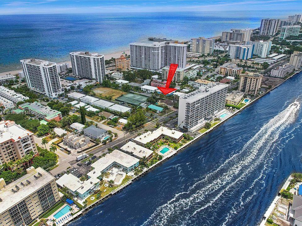 524 N Riverside Drive, Pompano Beach FL 33062