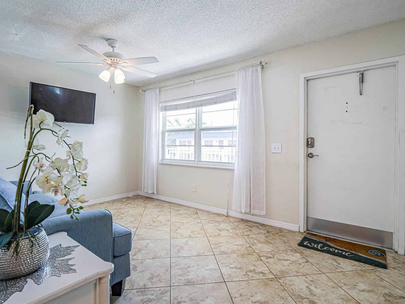 923 22nd Place # 219, Vero Beach FL 32960 photo 5