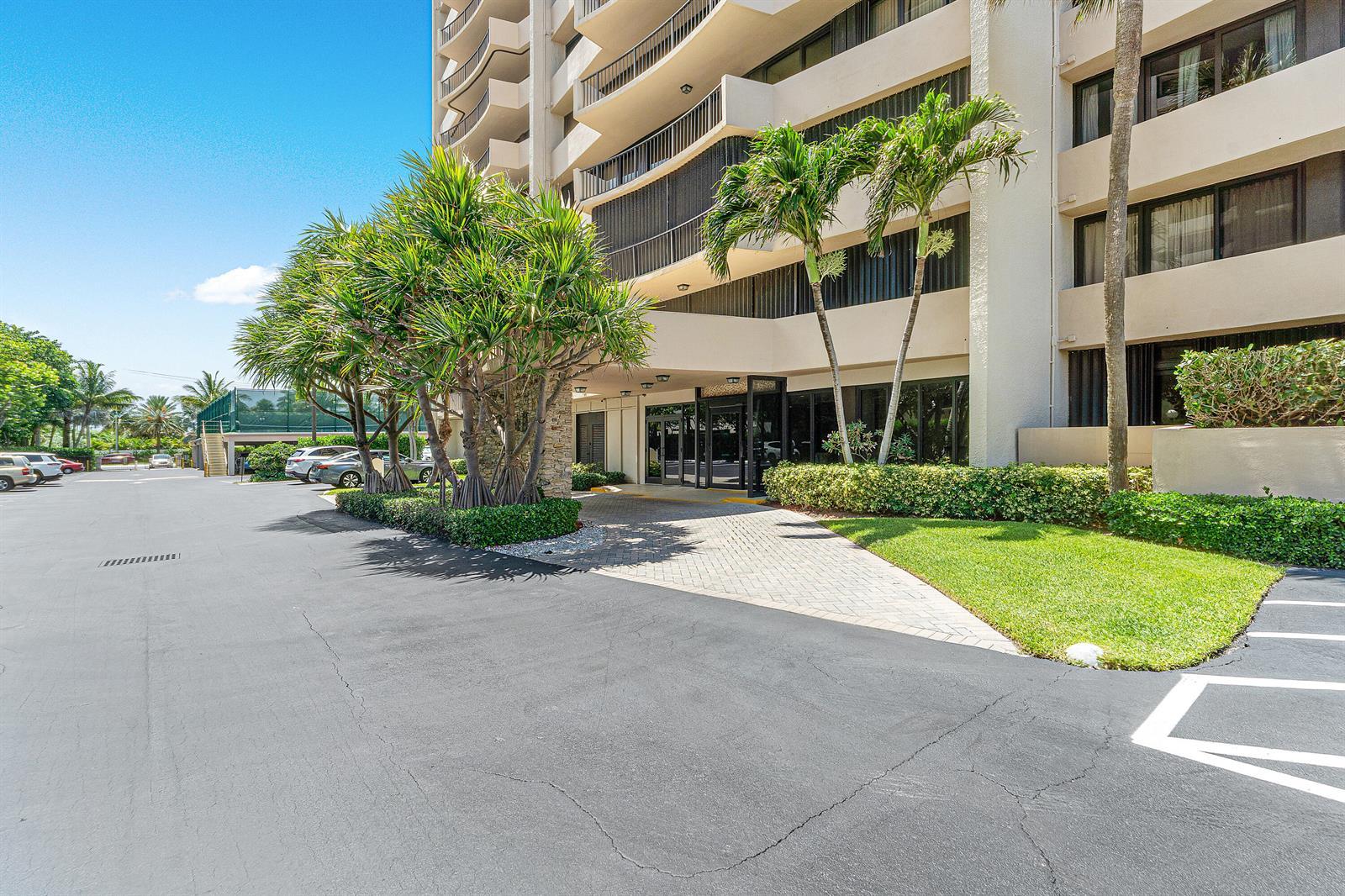 4200 N Ocean Drive # 201, Singer Island FL 33404 photo 2