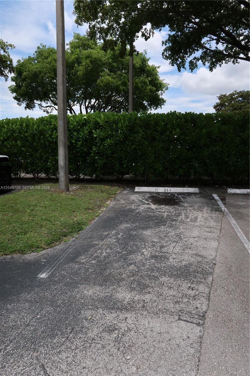 1401 SW 128th Ter # 211H, Pembroke Pines FL 33027 photo 2